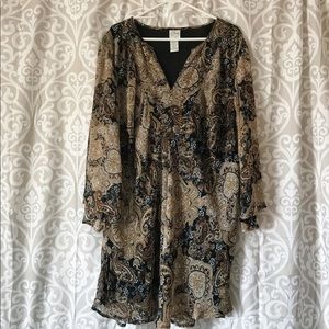 Fashion Bug paisley tunic w sequin accents